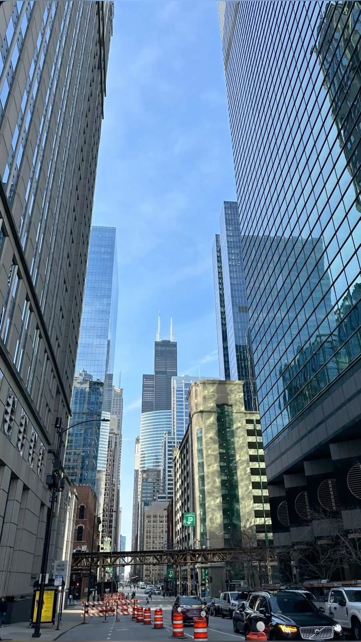 BOOK ROOMS  IN ILLINOIS