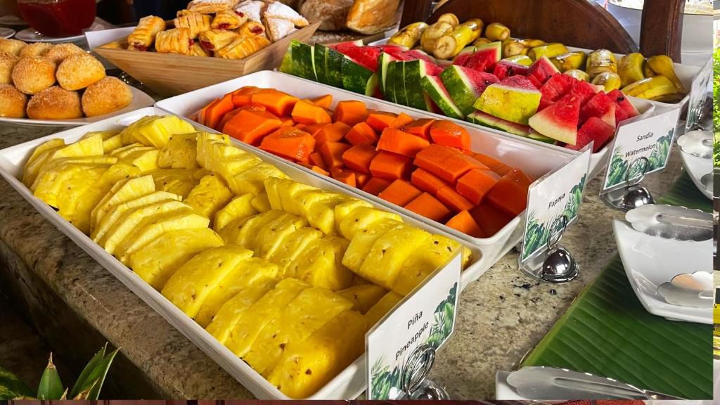 Best vacation package for $185 a day