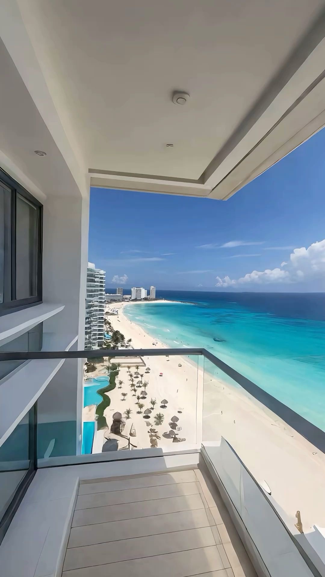 The Imperial Crown Suite